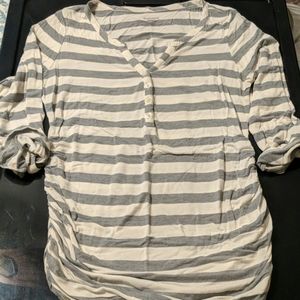 Maternity mid length sleeve